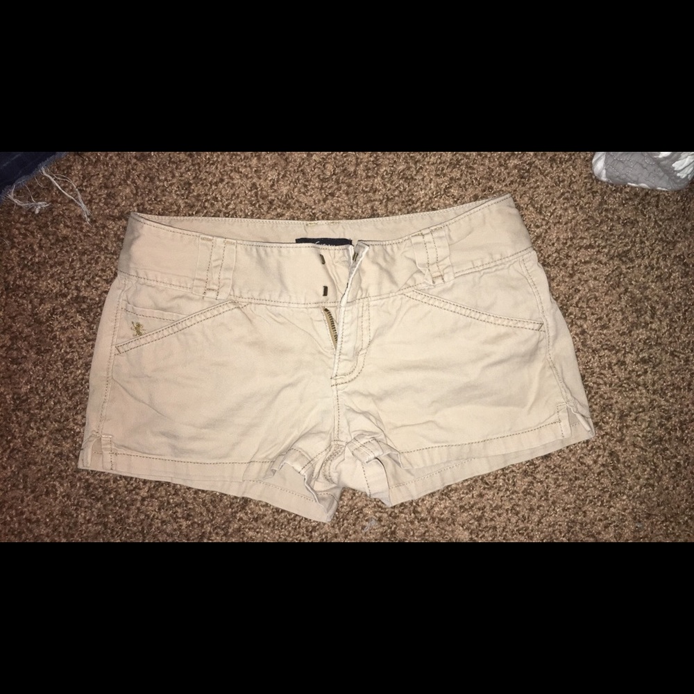 Cacky shorts